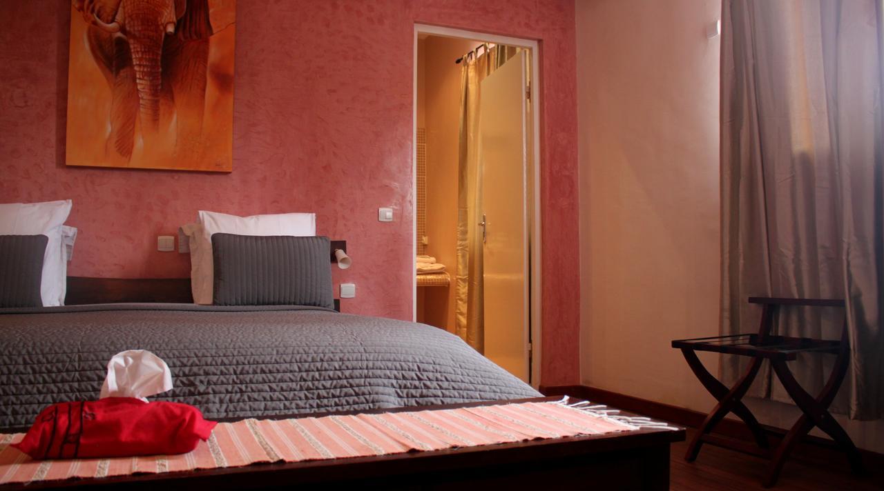 Hotel Chez Jimmy ปอร์-ฌ็องตี ภายนอก รูปภาพ